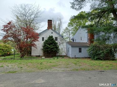329 Kent , New Milford, CT 06776