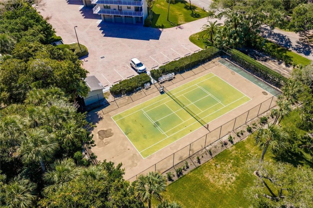 5300 Highway A1a, Unit 404, Indian River Shores, FL 32963 Photo