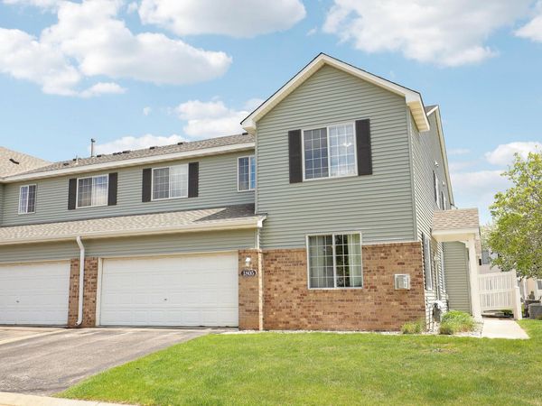 1805 Pintail Avenue , Shakopee, MN 55379