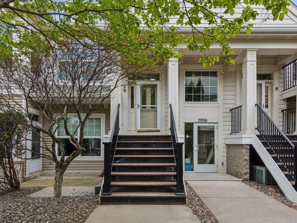 7930 Golden Valley Road , Unit 10, Golden Valley, MN 55427