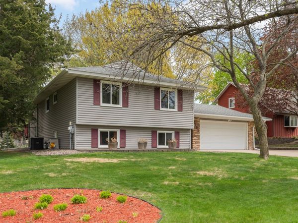 8235 Indian Boulevard Court S, Cottage Grove, MN 55016