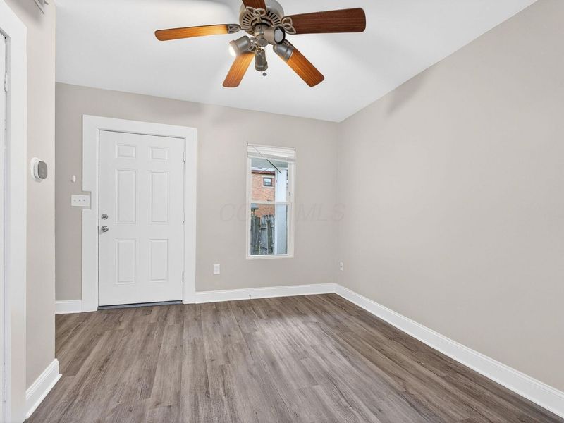 830 Kerr Street , Columbus, OH 43215 Photo 10