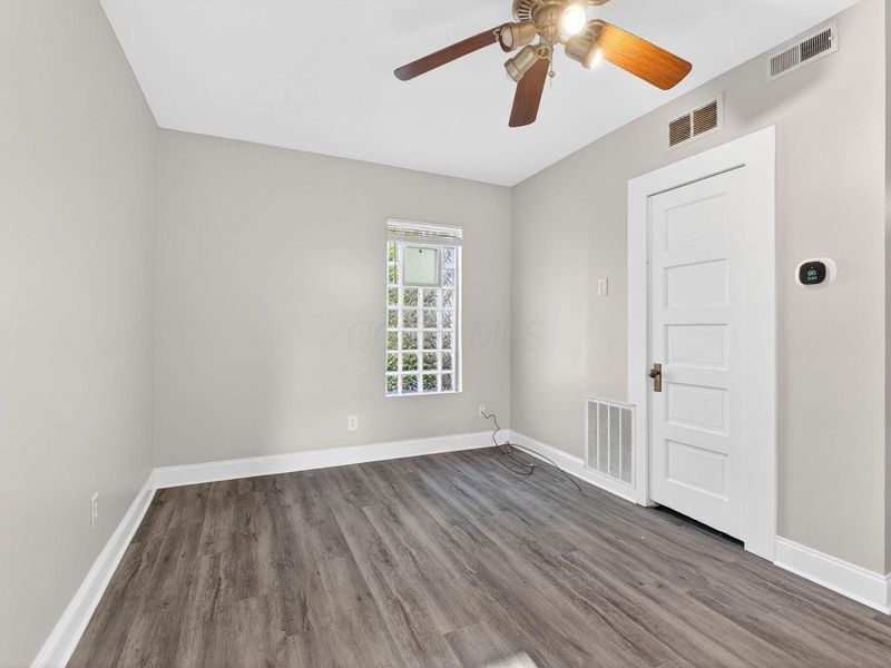 830 Kerr Street , Columbus, OH 43215 Photo 8