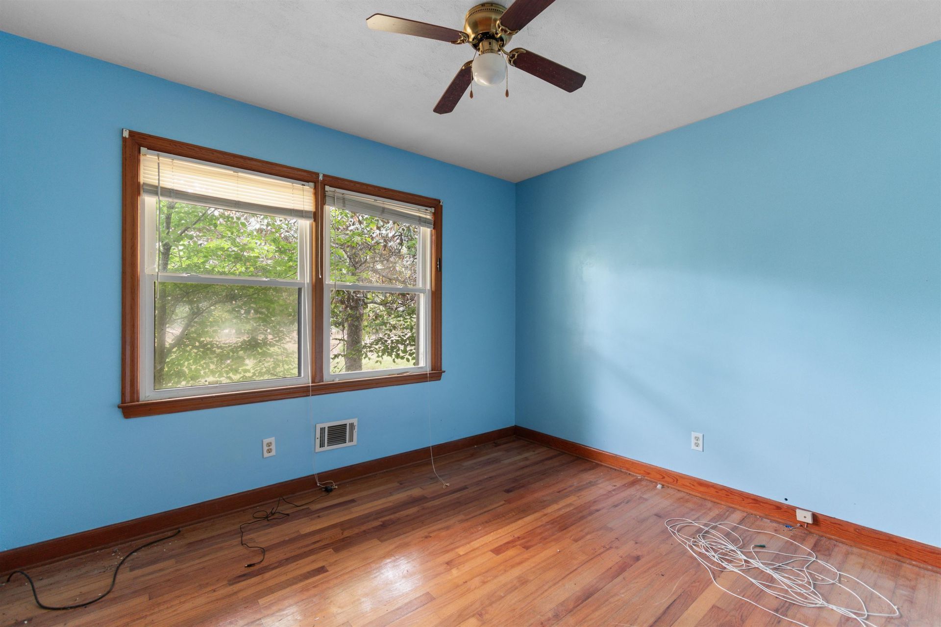 10201 Lake Swamp Rd. Photo 17
