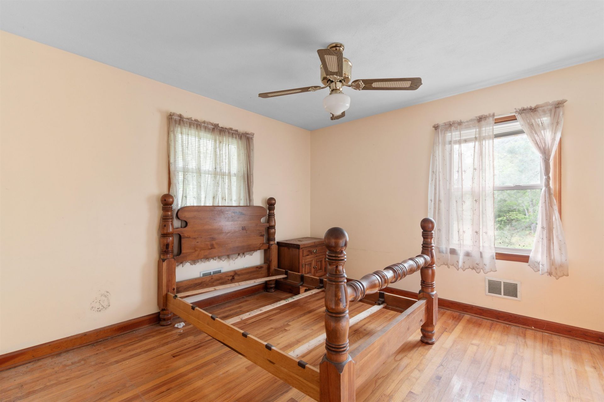10201 Lake Swamp Rd. Photo 20