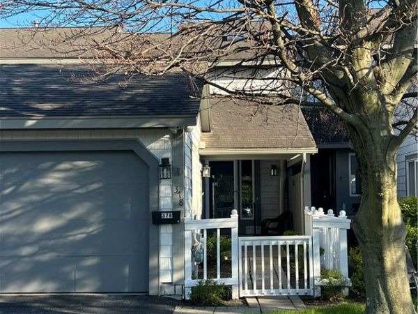 378 Summerhaven Drive N, East Syracuse, NY 13057