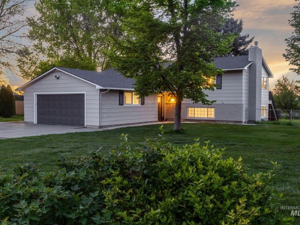 10990 W Highlander Dr, Boise, ID 83709