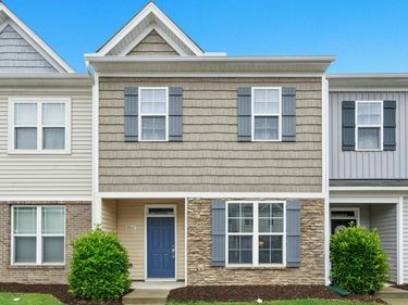 8807 Commons Townes Drive, Raleigh, NC 27616