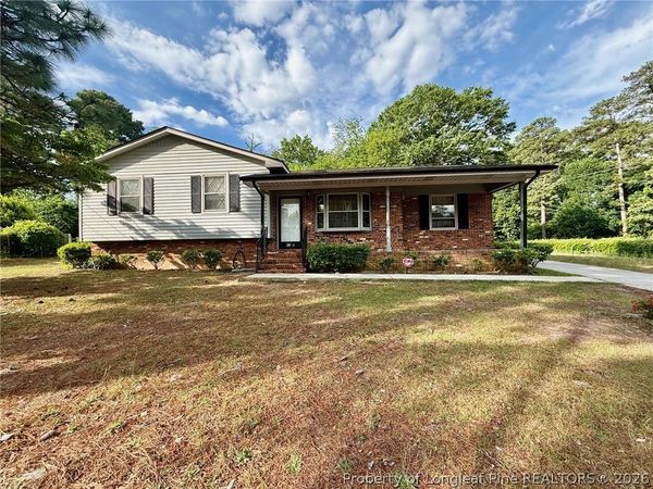 7300 Hyannis Drive, Fayetteville, NC 28304