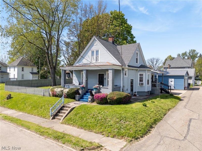 913 7th Street NW, Canton, OH 44703 Photo 2
