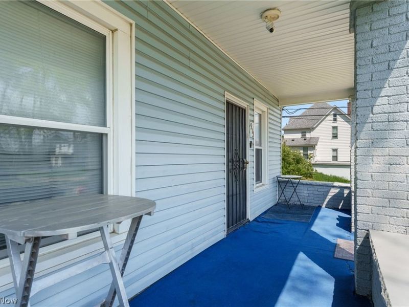 913 7th Street NW, Canton, OH 44703 Photo 5