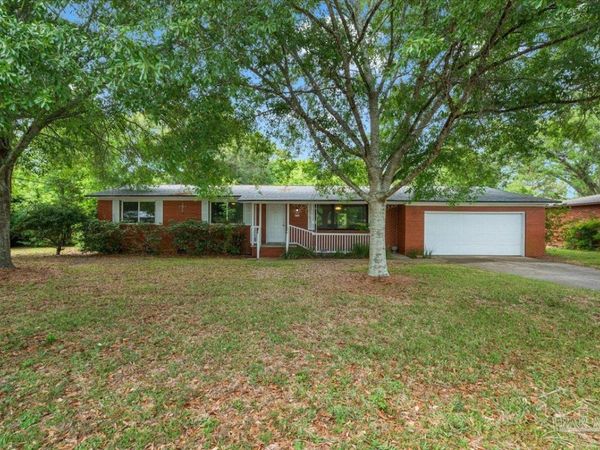 1522 Bakalane Ave, Pensacola, FL 32504