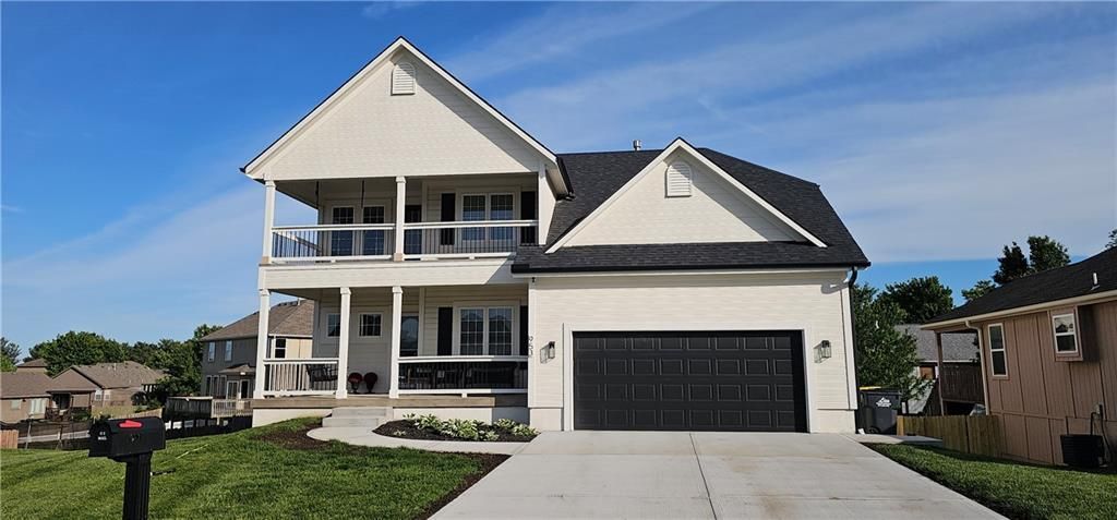 953 NW Birch Court, Grain Valley, MO 64029 Main Photo