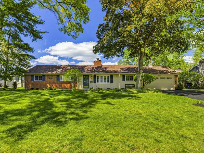 2074 Nayland Road, Upper Arlington, OH 43220 Photo 2