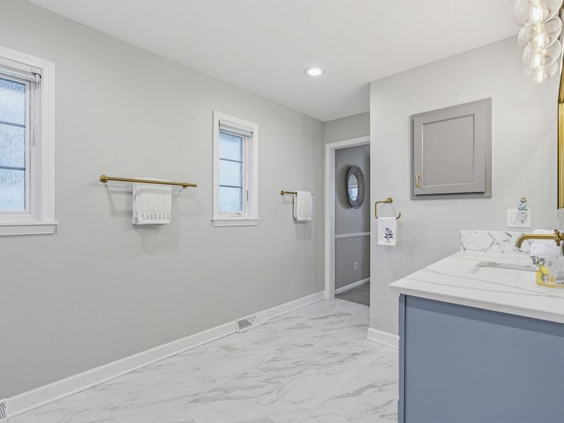 2074 Nayland Road, Upper Arlington, OH 43220 Photo 36