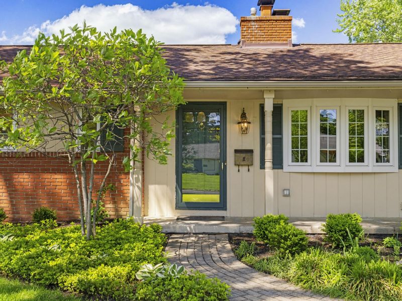 2074 Nayland Road, Upper Arlington, OH 43220 Photo 6