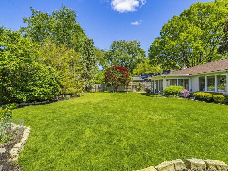 2074 Nayland Road, Upper Arlington, OH 43220 Photo 61