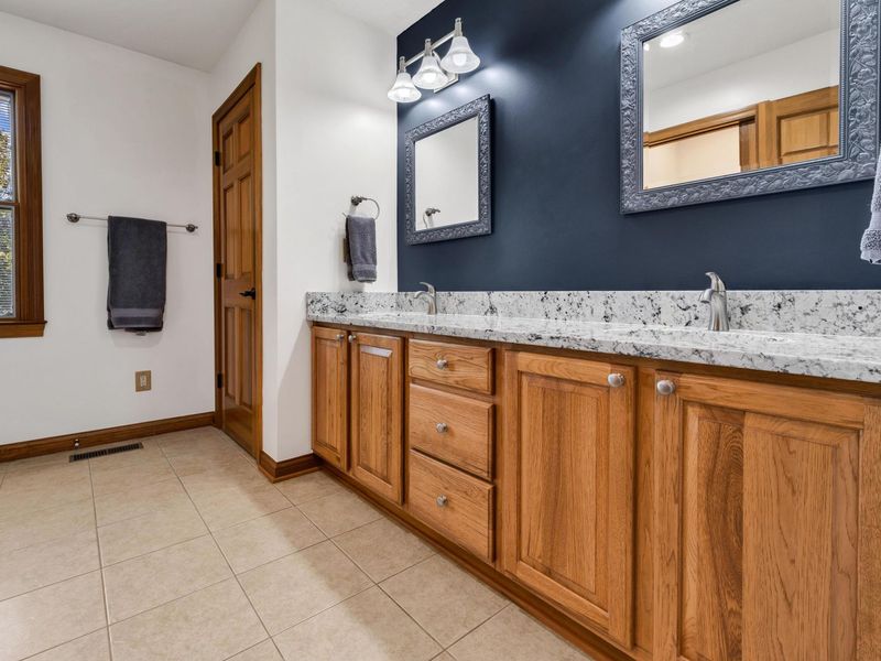 7553 Lanetta Lane , Westerville, OH 43082 Photo 40