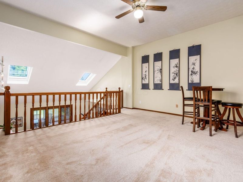 1165 Macgregor West Avenue, Worthington, OH 43085 Photo 12