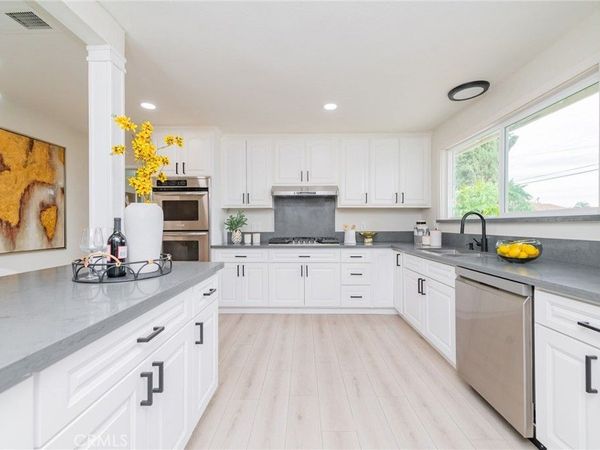 1334 S Glendora Avenue, West Covina, CA 91790