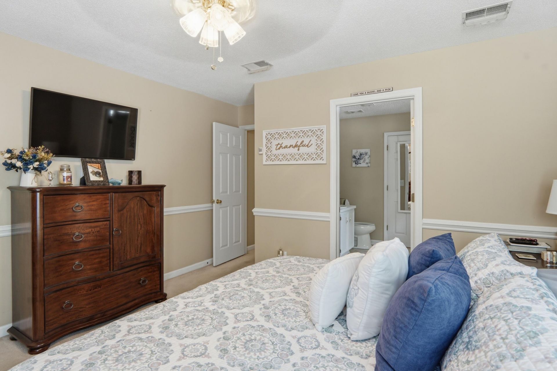 108 Tattingstone Way Photo 20