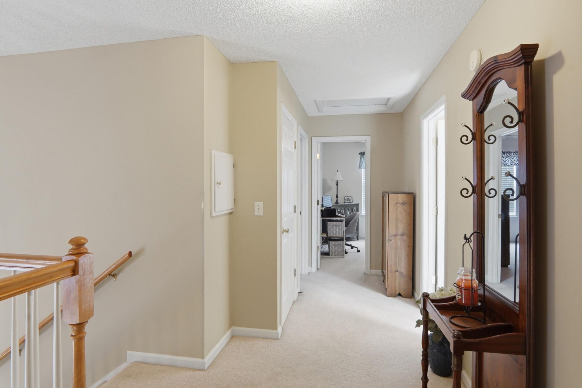 108 Tattingstone Way Photo 24
