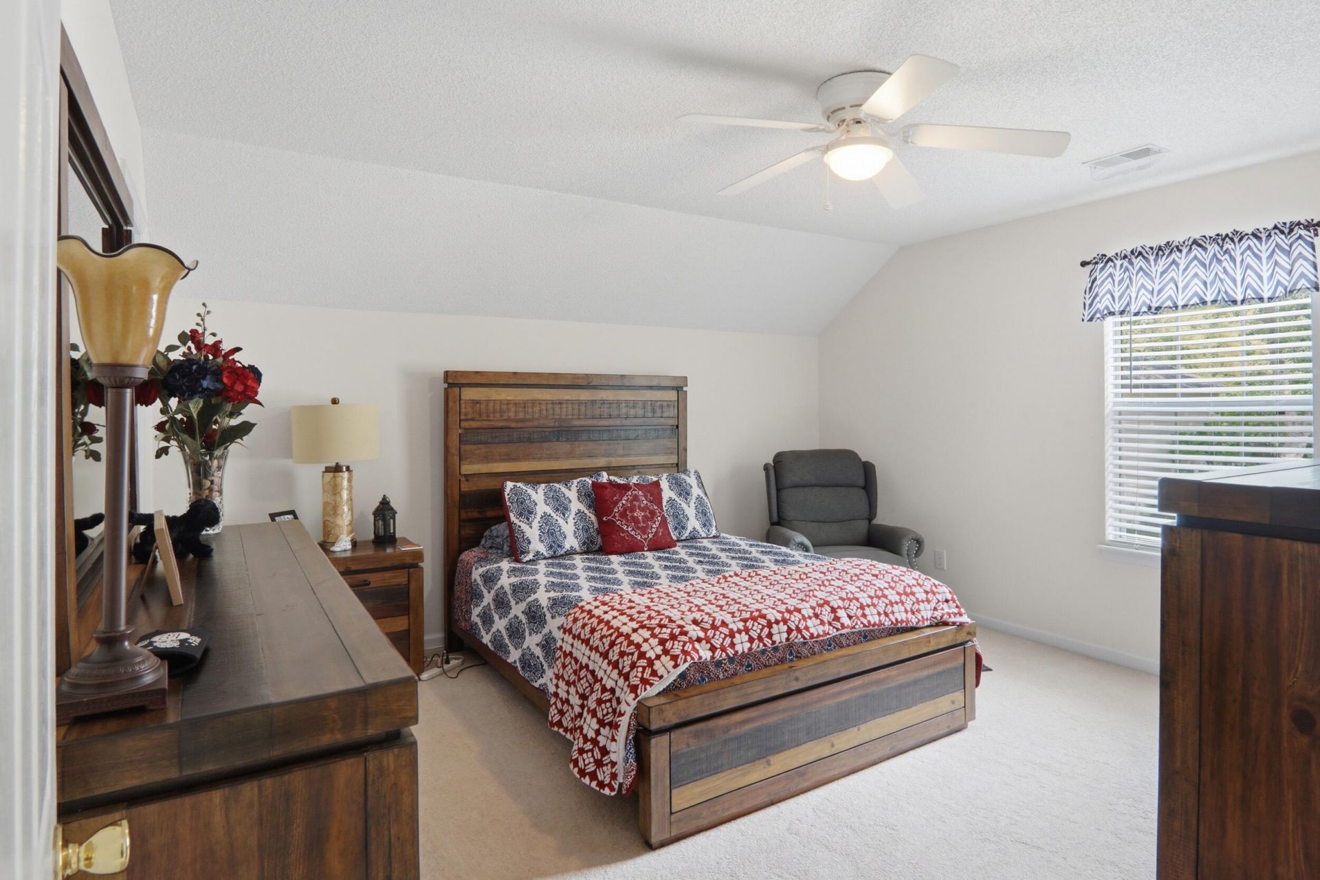 108 Tattingstone Way Photo 27