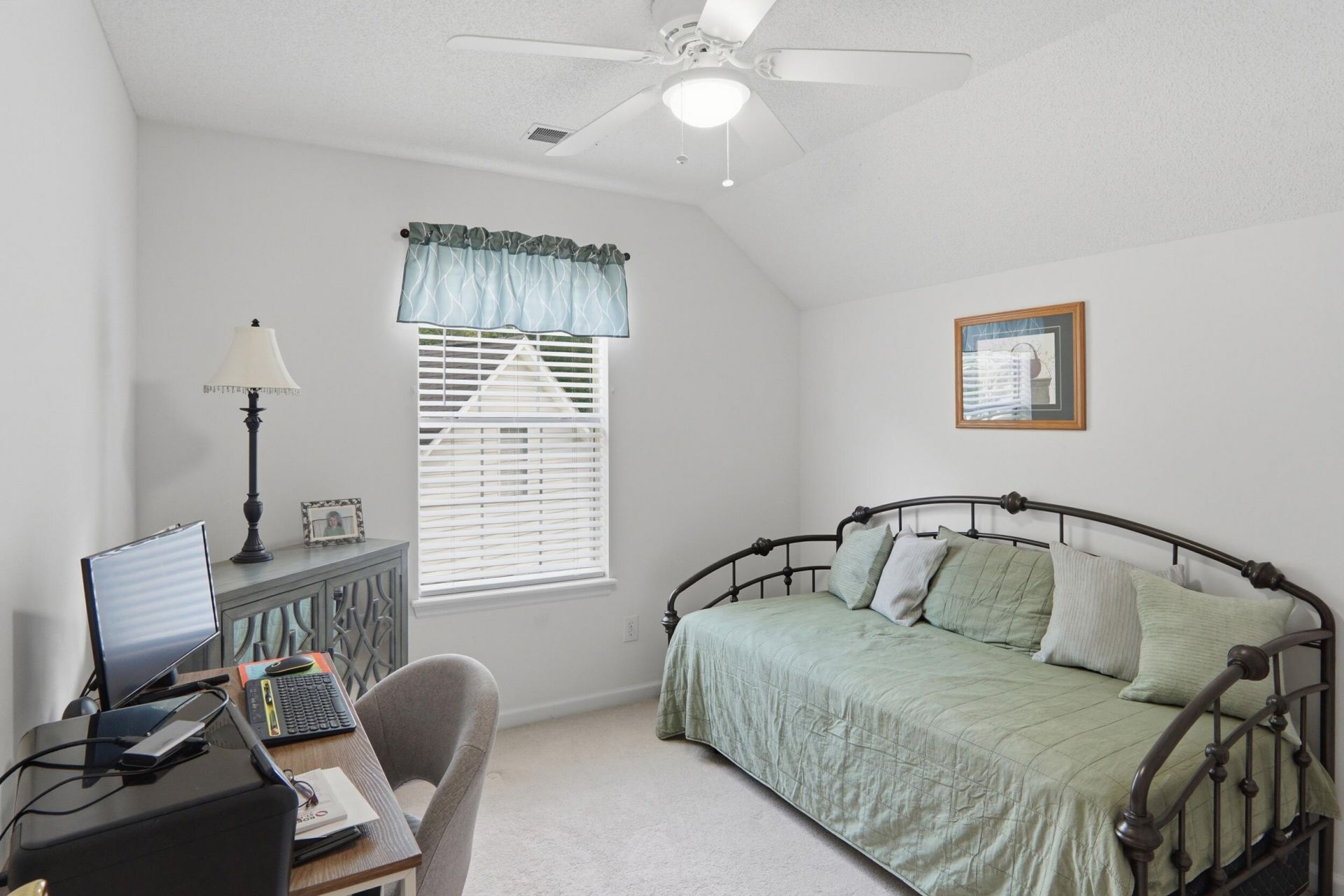 108 Tattingstone Way Photo 29