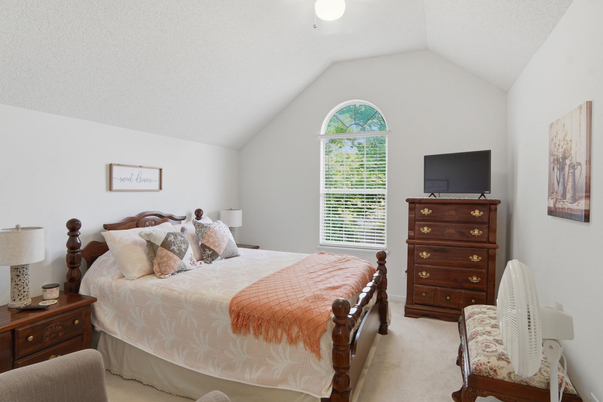 108 Tattingstone Way Photo 31