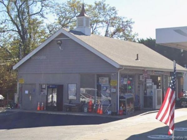 234 Wall Street, Huntington, NY 11743