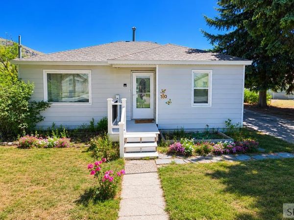 310 Louise Drive, ARCO, ID 83213
