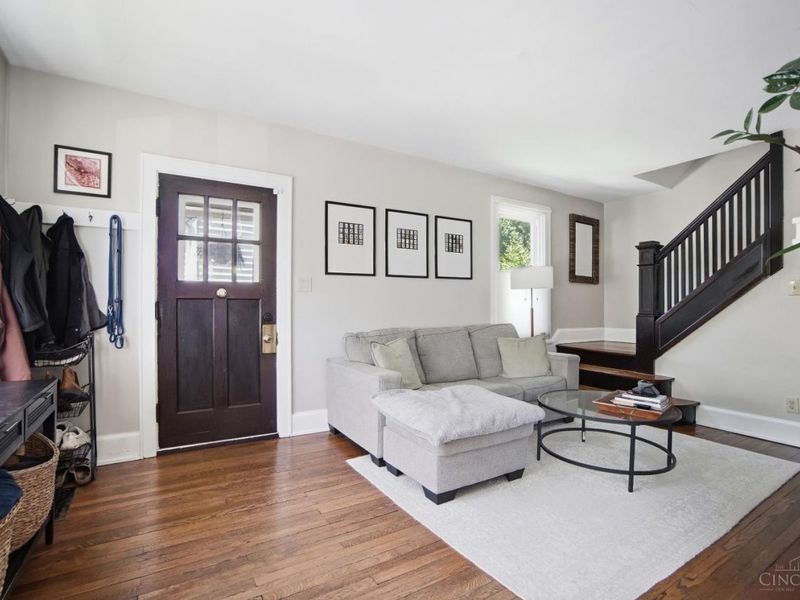 4051 Paxton Avenue, Cincinnati, OH 45209 Photo 10