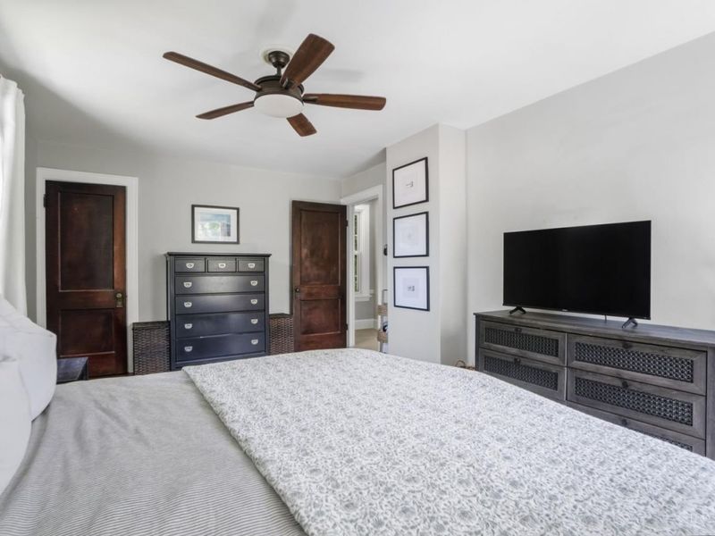 4051 Paxton Avenue, Cincinnati, OH 45209 Photo 19