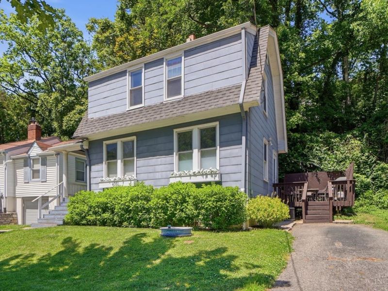 4051 Paxton Avenue, Cincinnati, OH 45209 Photo 36
