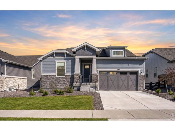 8918 S Riviera Ct, Aurora, CO 80016