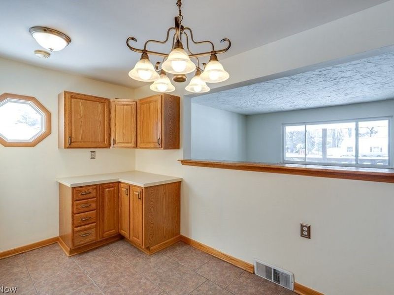 3532 Gary Drive , Mogadore, OH 44260 Photo 12