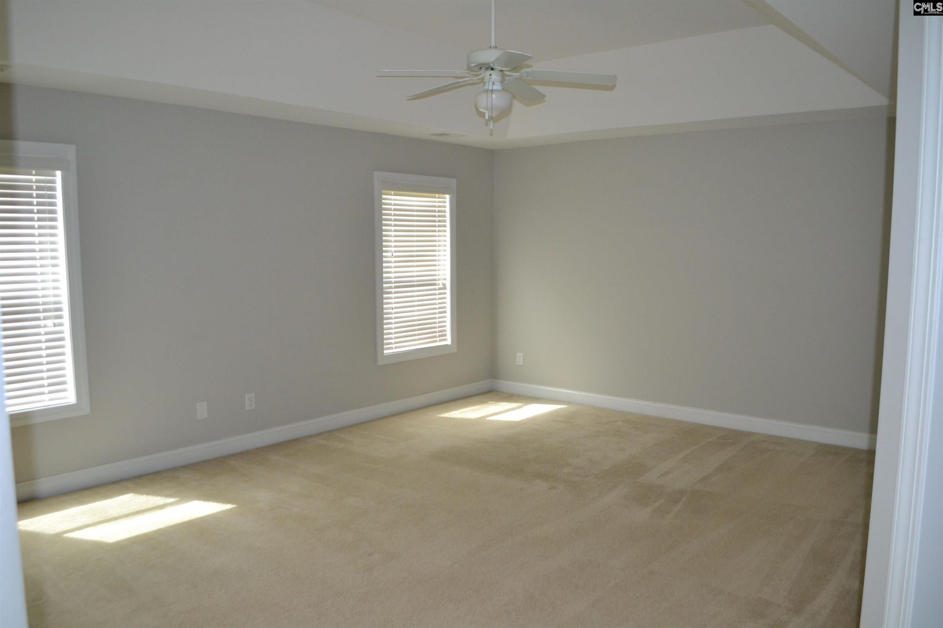 250 Grandflora Lane Photo 14