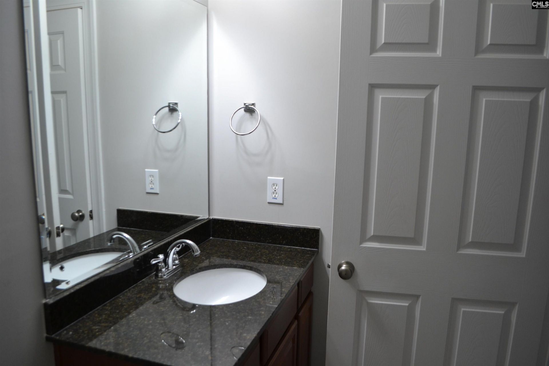 250 Grandflora Lane Photo 19