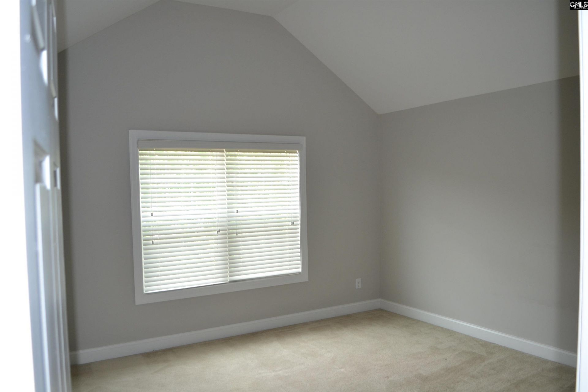 250 Grandflora Lane Photo 22