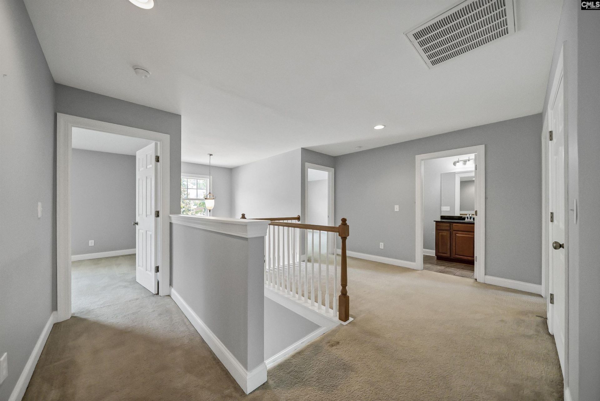 250 Grandflora Lane Photo 28
