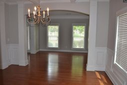 250 Grandflora Lane photo 4
