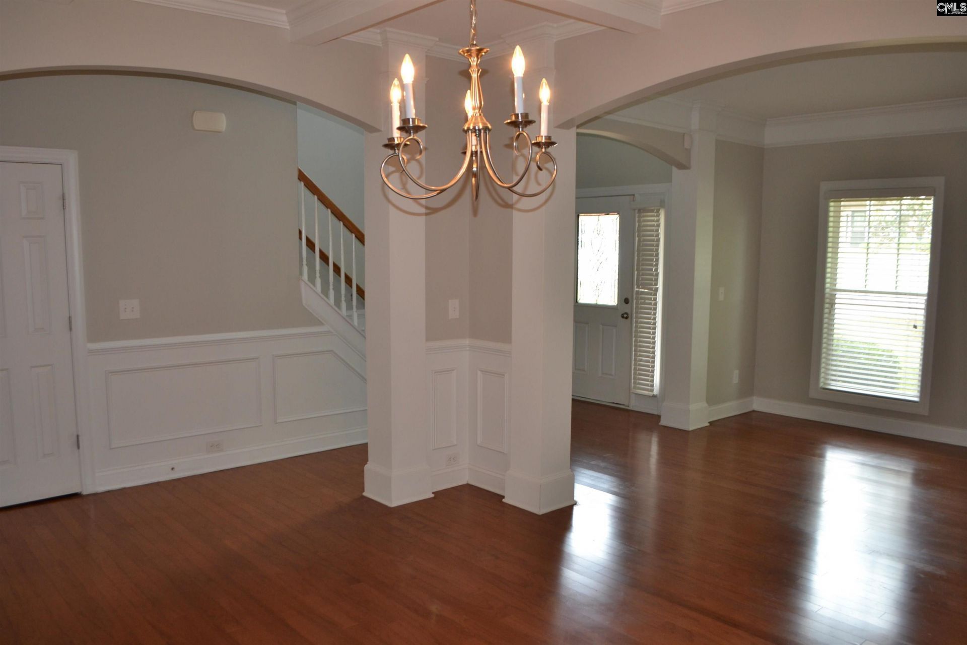 250 Grandflora Lane Photo 4