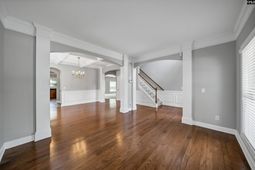 250 Grandflora Lane photo 4