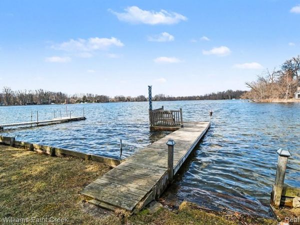 1812 Luneta Court, Commerce Twp, MI 48382