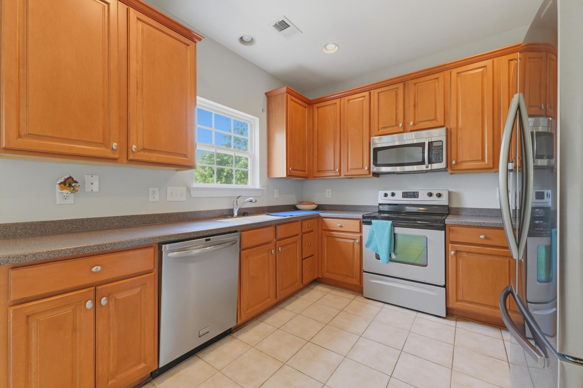 9652 Folklore Drive Photo 14