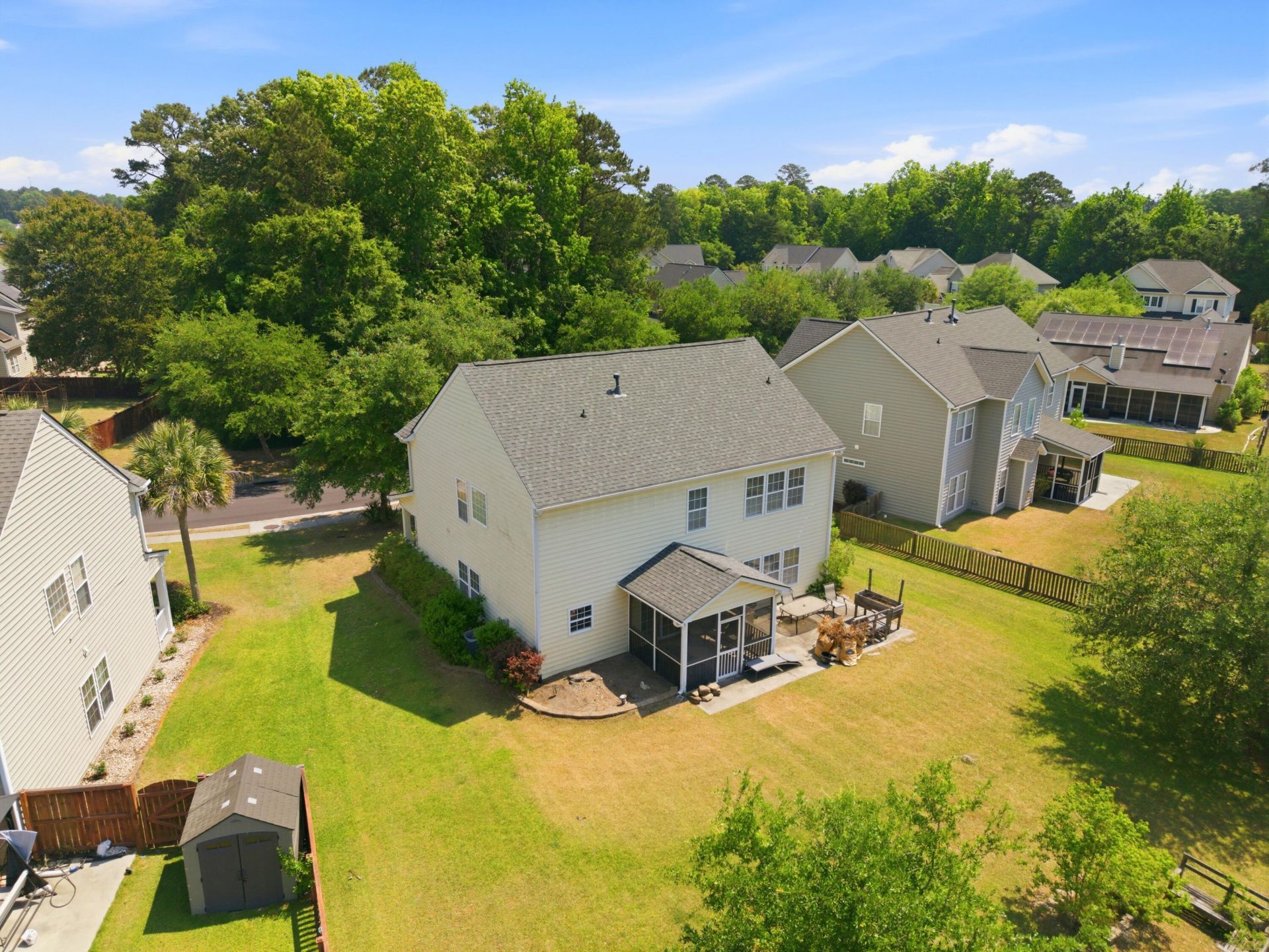 9652 Folklore Drive Photo 36