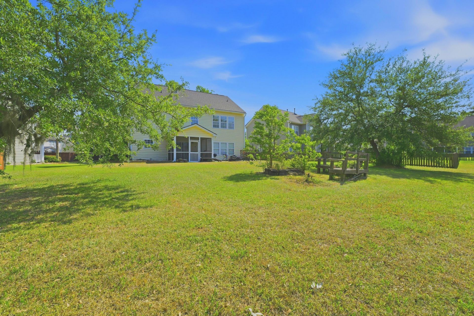 9652 Folklore Drive Photo 37