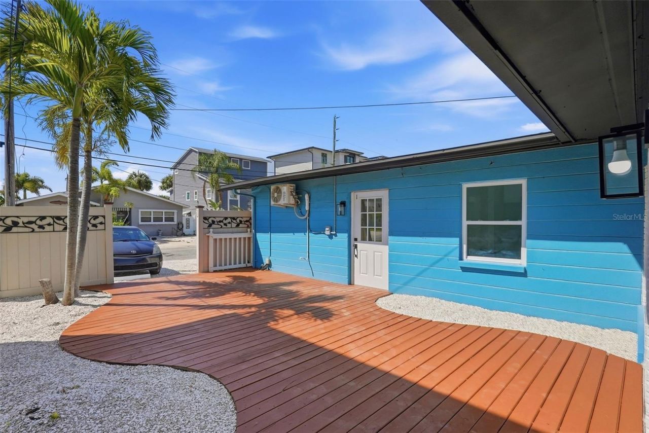 14906 N Bayshore Drive , Madeira Beach, FL 33708 Photo