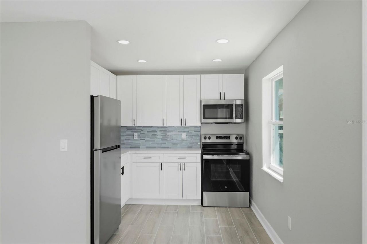 14906 N Bayshore Drive , Madeira Beach, FL 33708 Photo