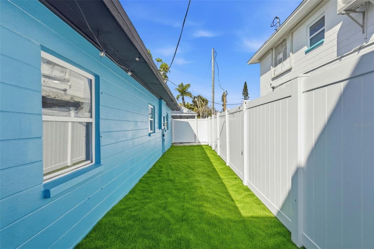 14906 N Bayshore Drive , Madeira Beach, FL 33708 Photo
